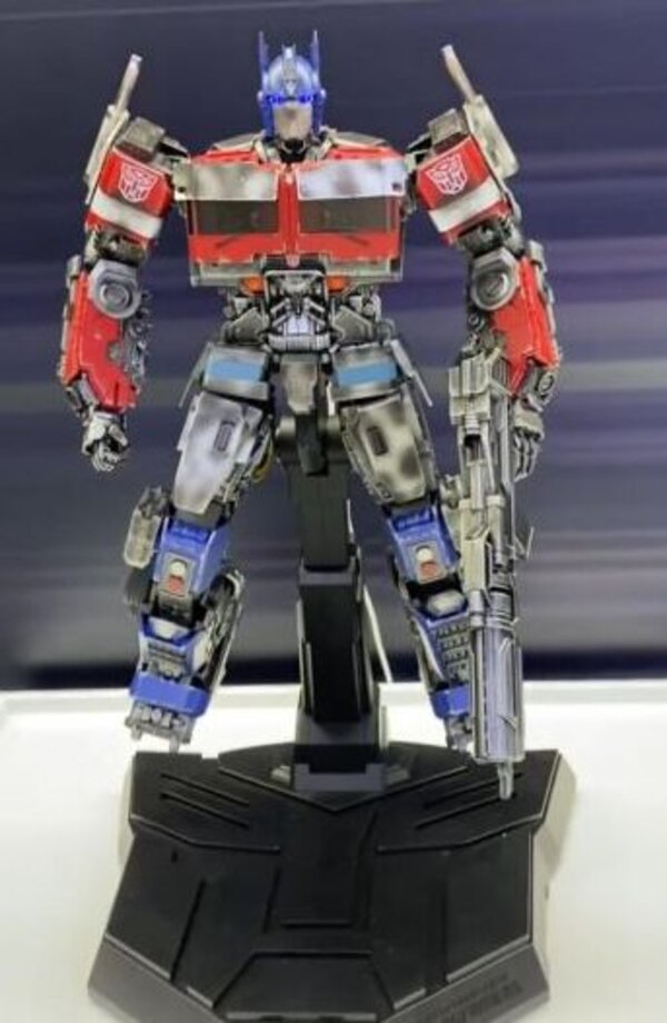 Image Of Robosen ROTB Optimus Prime & G1 Bumblebee Official Reveals  (20 of 27)